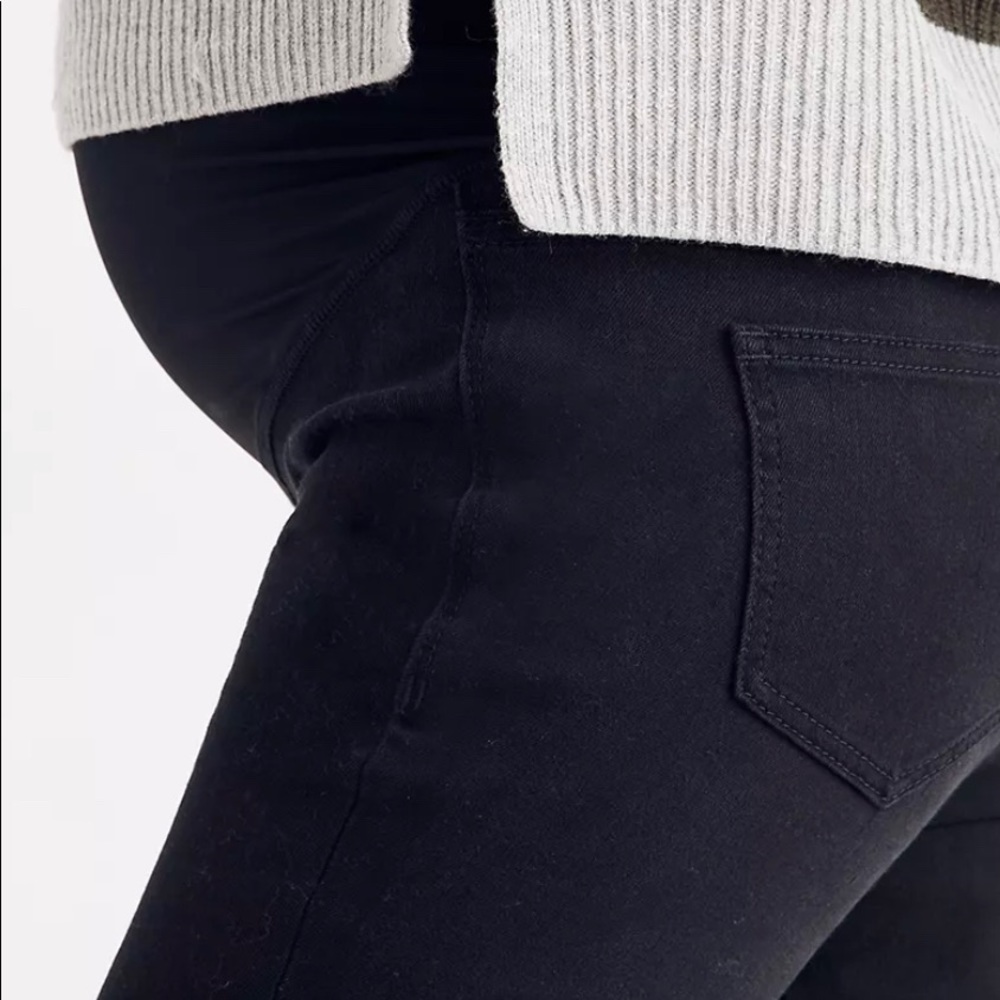 Madewell Maternity over-the-belly skinny jeans in black.